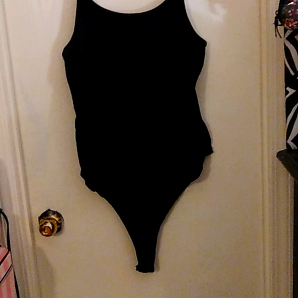 Fashion nova spaghetti strap body suit